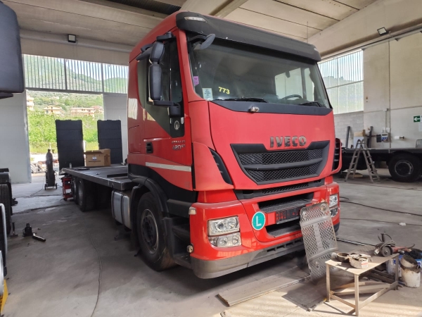 IVECO 260S42 (COD. PM1708) Accessori Auto